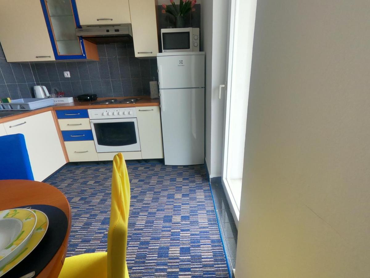 Rooms Jelena Primošten Eksteriør bilde