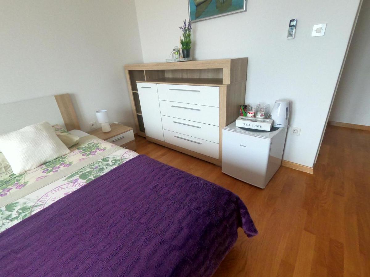 Rooms Jelena Primošten Eksteriør bilde